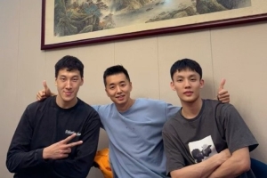 还有情况？同曦总经理转发与徐杰、杜润旺的合照：含金量还在上升